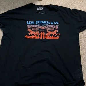 Levi’s shirt